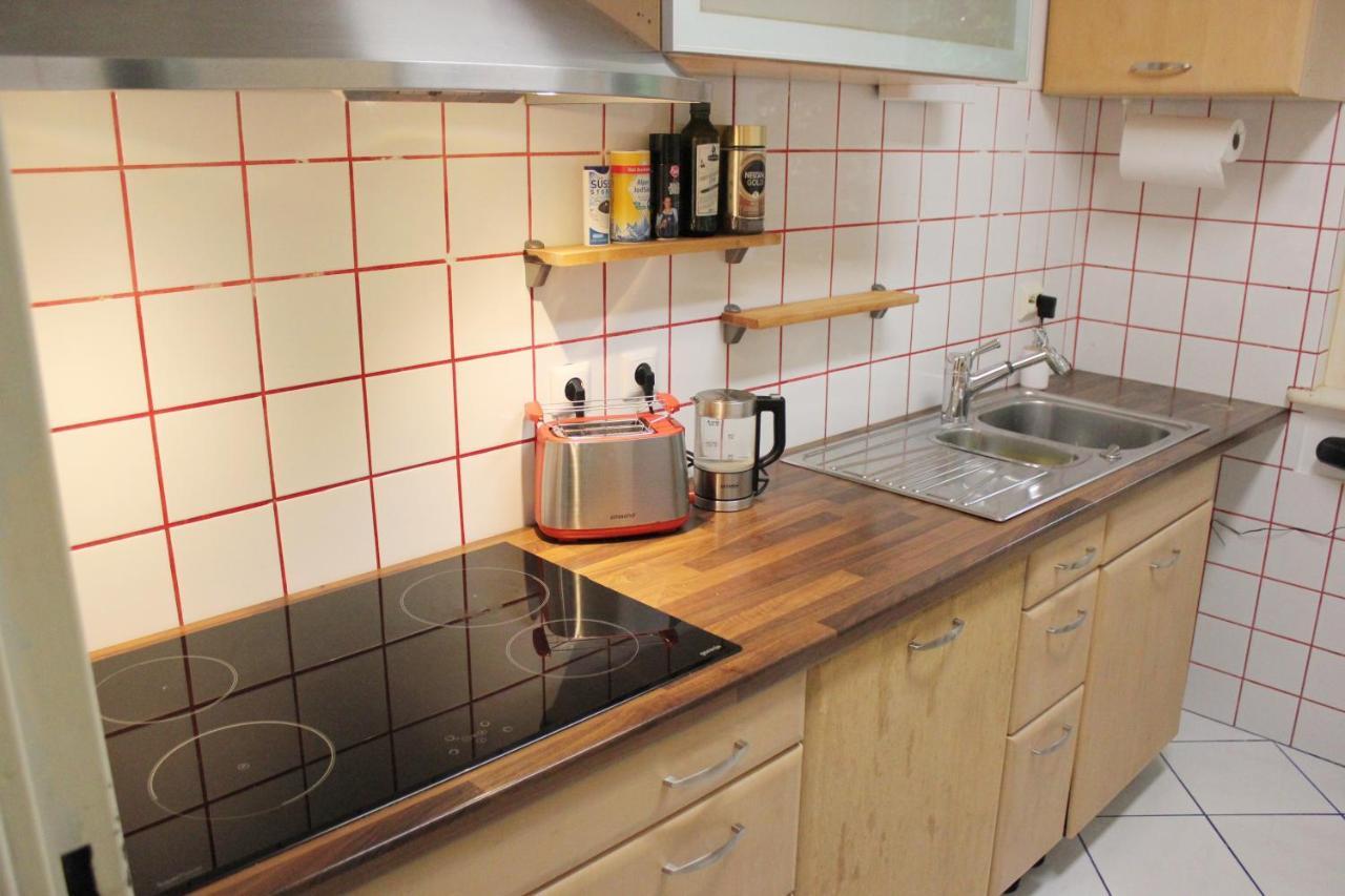 Appartamento 1 Zimmer In Wohngemeinschaft, Netflix, Premium Kabelfernsehen, Kueche Berlino Esterno foto